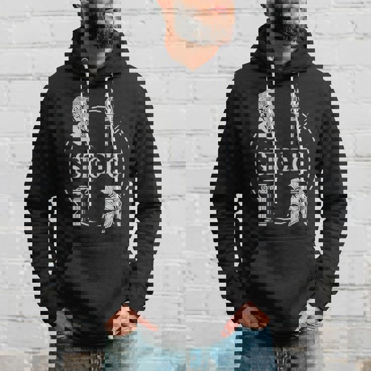 ストイックな美徳 – 知恵の勇気 正義 自己習得のシンボル パーカー 彼への贈り物