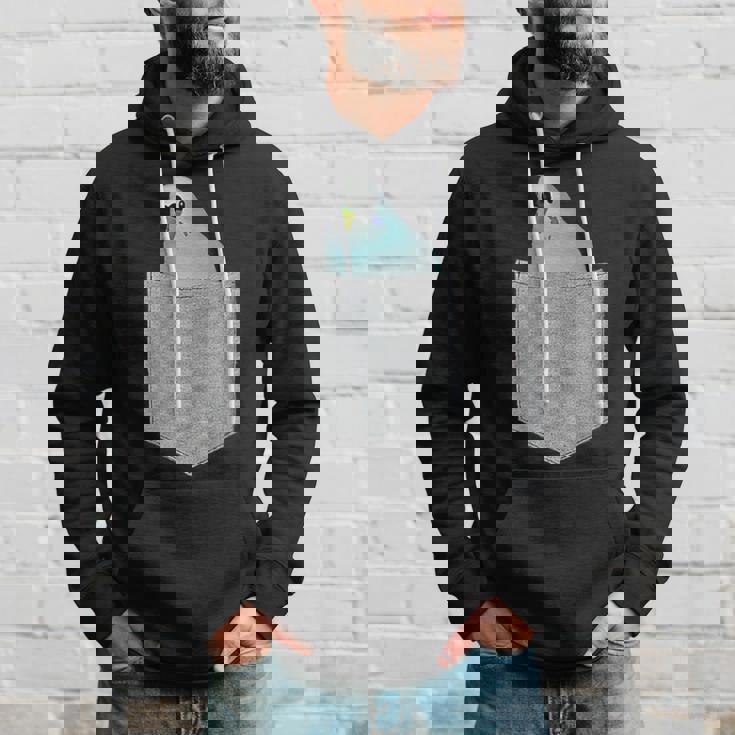 セキセイインコ ポケットから覗く 可愛いデザイン パーカー 彼への贈り物