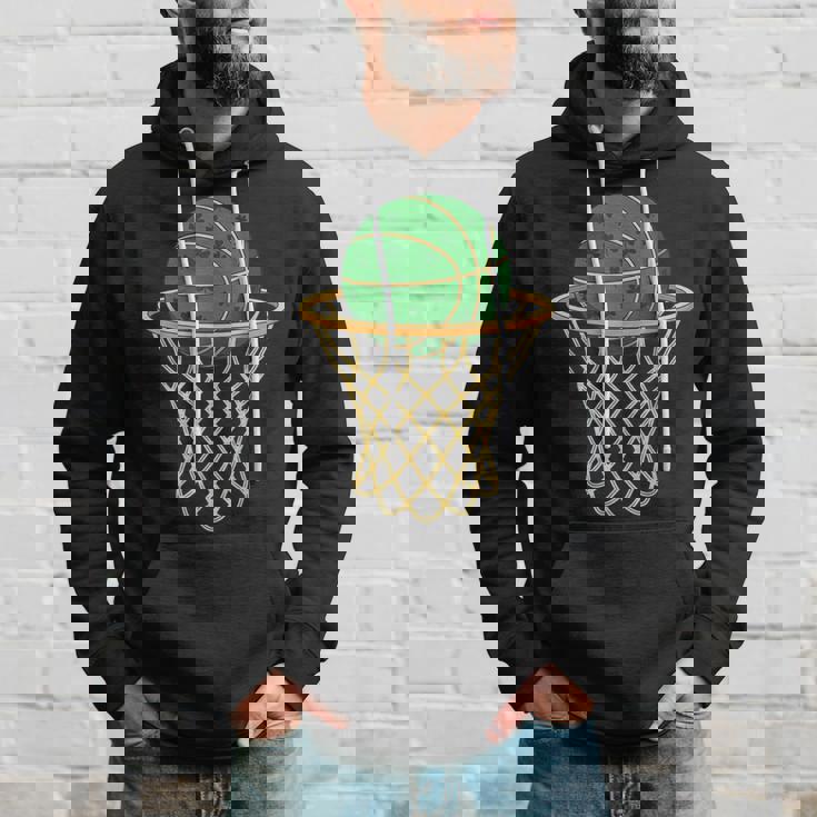 セントパトリックバスケットボールグリーンシャムロックバスケットボール パーカー 彼への贈り物