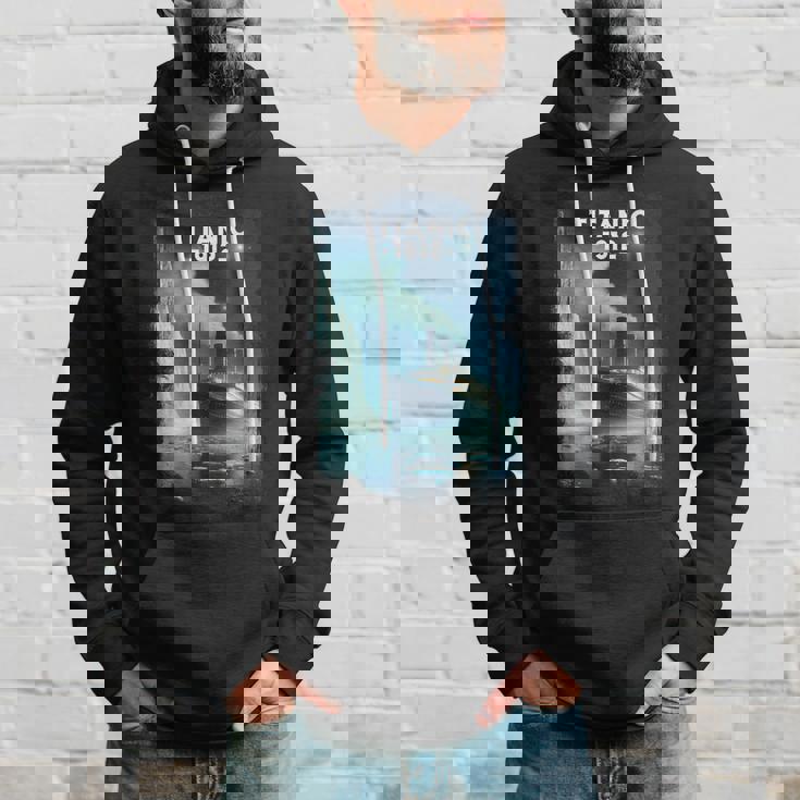 タイタニック号沈没船が1912年に氷山を襲った記念品 パーカー 彼への贈り物