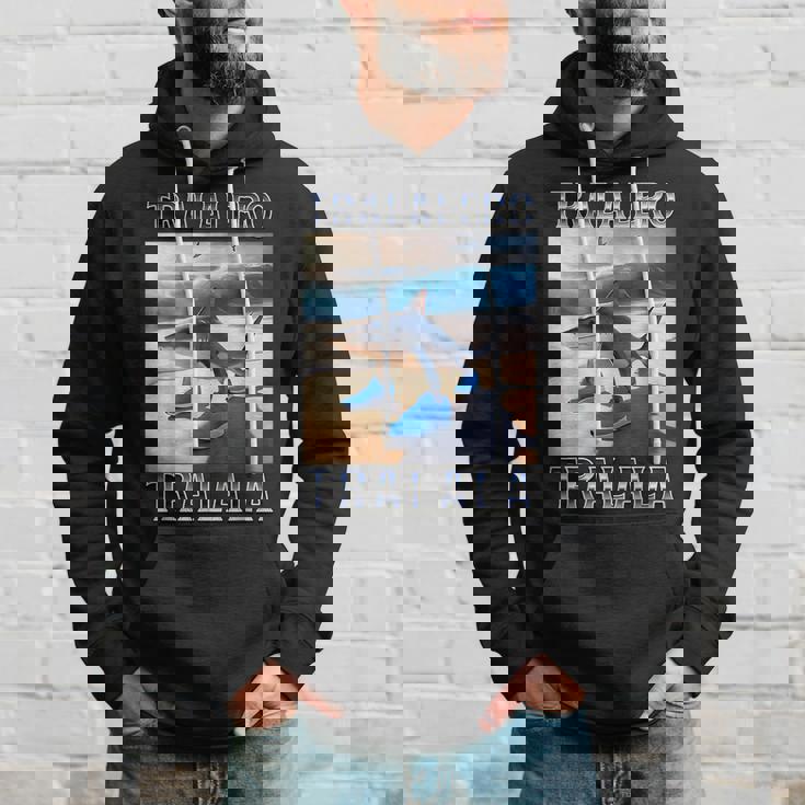 トララレロトララーラ-イタリアンブレインロットミーム パーカー 彼への贈り物