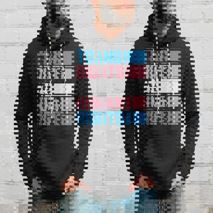 トランスライツは人権トランスジェンダープライドフラッグ パーカー 彼への贈り物