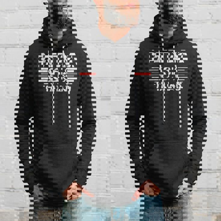 パタヤ・ソイ6 タイバー・パブ・パーティー・グラフィック パーカー 彼への贈り物