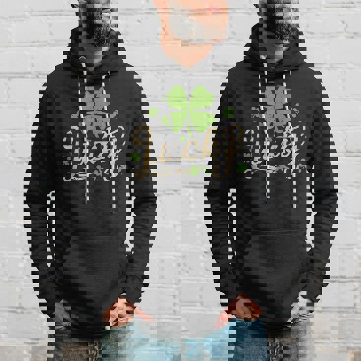 ラッキーシャムロック 四つ葉のクローバー 聖パトリックの日 パーカー 彼への贈り物