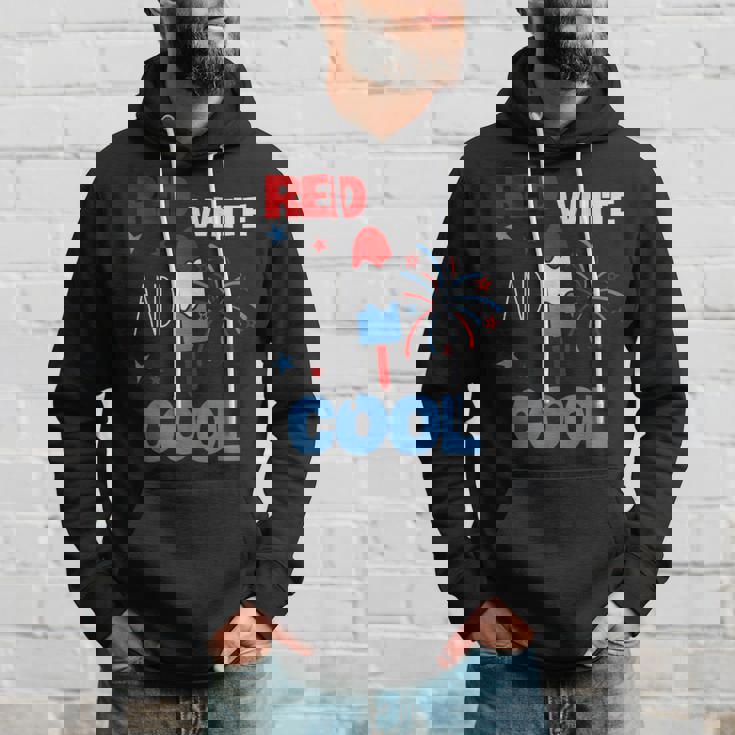 レッド ホワイト クールなアメリカ国旗 アイスキャンディー 面白い 7月4日 パーカー 彼への贈り物