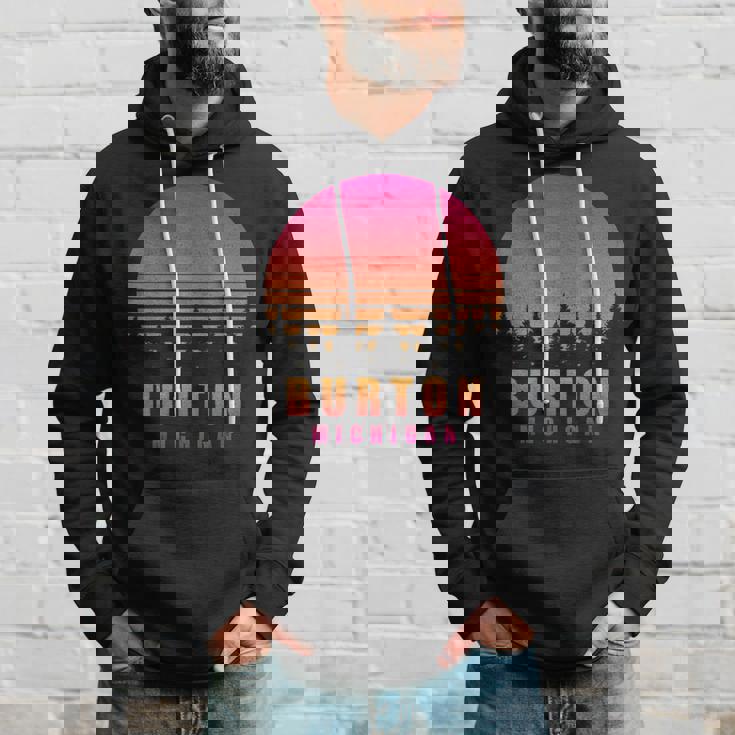 ヴィンテージ Burton Michigan Mi レトロ 70年代 80年代 グラフィック お土産 パーカー 彼への贈り物