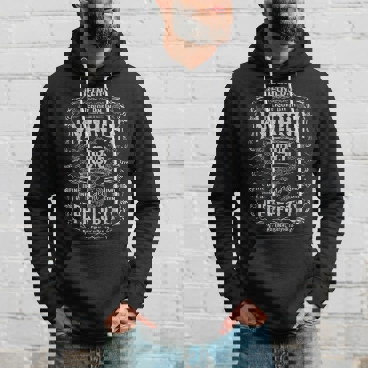 ヴィンテージ29歳の誕生日レジェンドは1996年3月に誕生しました。 パーカー 彼への贈り物