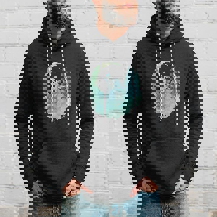 三日月の下で遠吠えするオオカミ 野生動物 パーカー 彼への贈り物