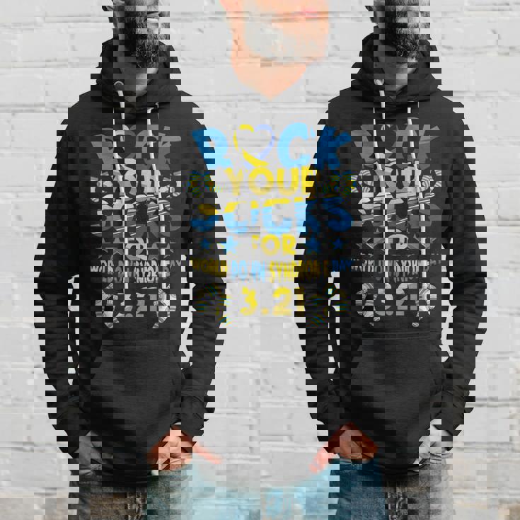 世界ダウン症デー321啓発に向けて、靴を履いて頑張ろう パーカー 彼への贈り物