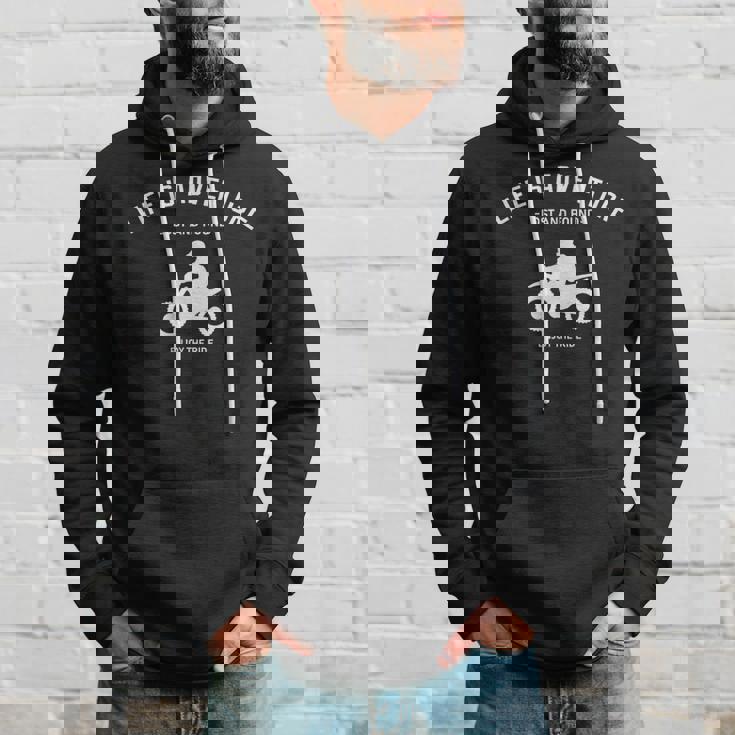 人生は冒険だ アドベンチャー バイク おしゃれ オフロード ラリー おもしろい ツーリング パーカー 彼への贈り物