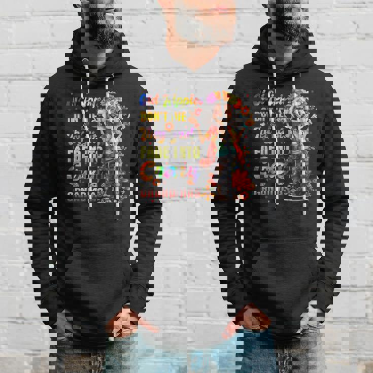 年老いたヒッピーは死なない、ただ狂ったおばあちゃんに消えていくだけ パーカー 彼への贈り物