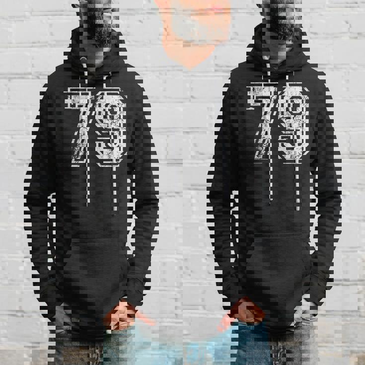 数字 79 ヴィンテージ 1979 誕生日 ヴィンテージ風 パーカー 彼への贈り物