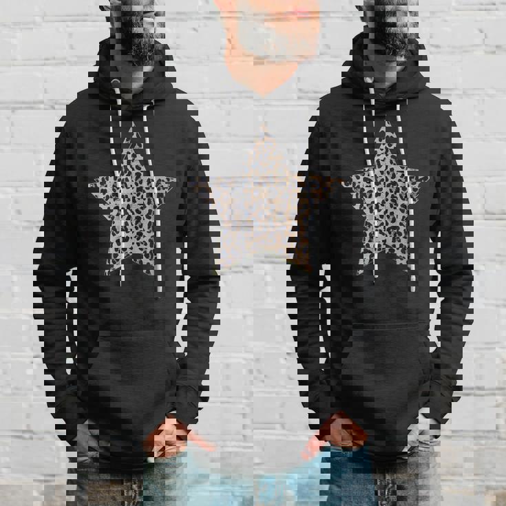 星型 かわいいチーターヒョウ柄グラフィック。 パーカー 彼への贈り物