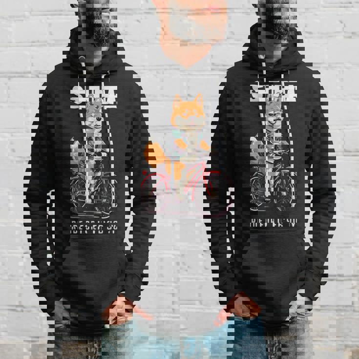 柴犬 いぬ イラスト 柴犬好き 犬好き 自転車 かわいい おもしろ レトロ Ride For Life's Joy パーカー 彼への贈り物