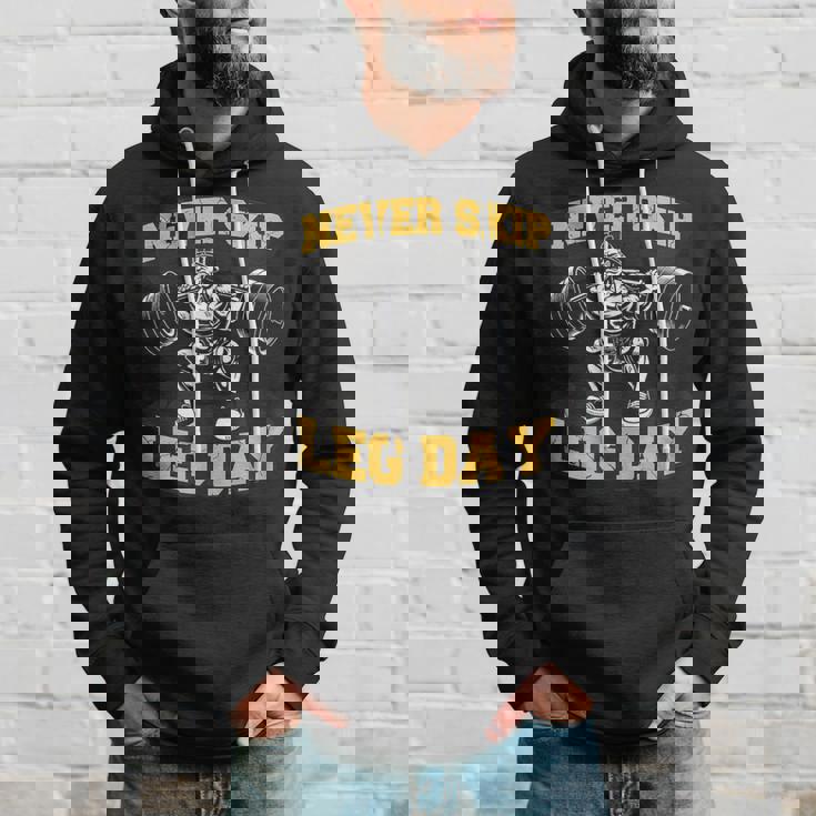 脚の日をスキップすることはありません 面白いワークアウト ジム メンズ ボディビル パーカー 彼への贈り物