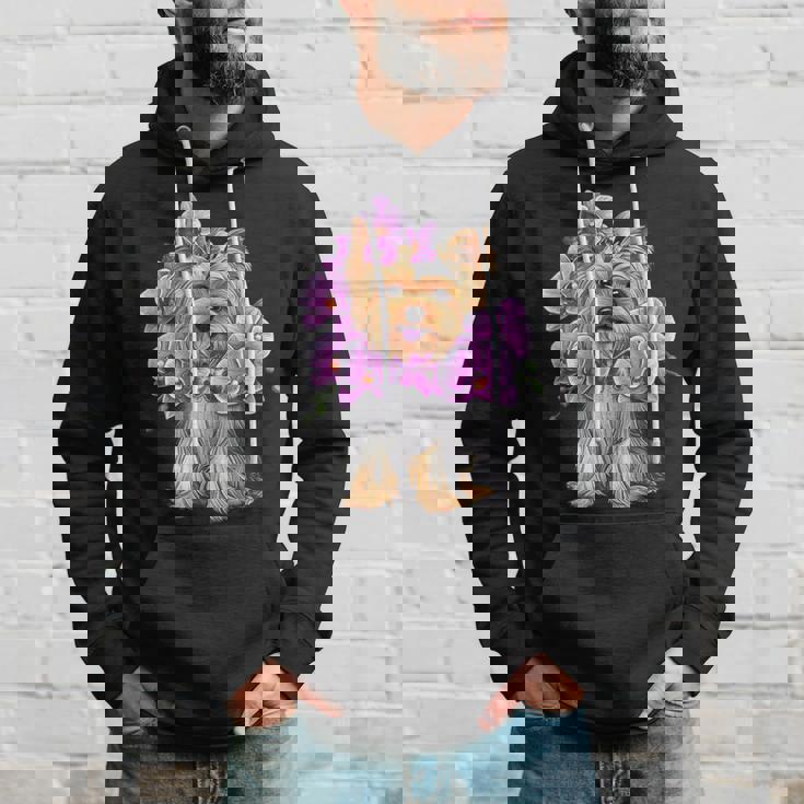 花を持つヨークシャー テリア パーカー 彼への贈り物