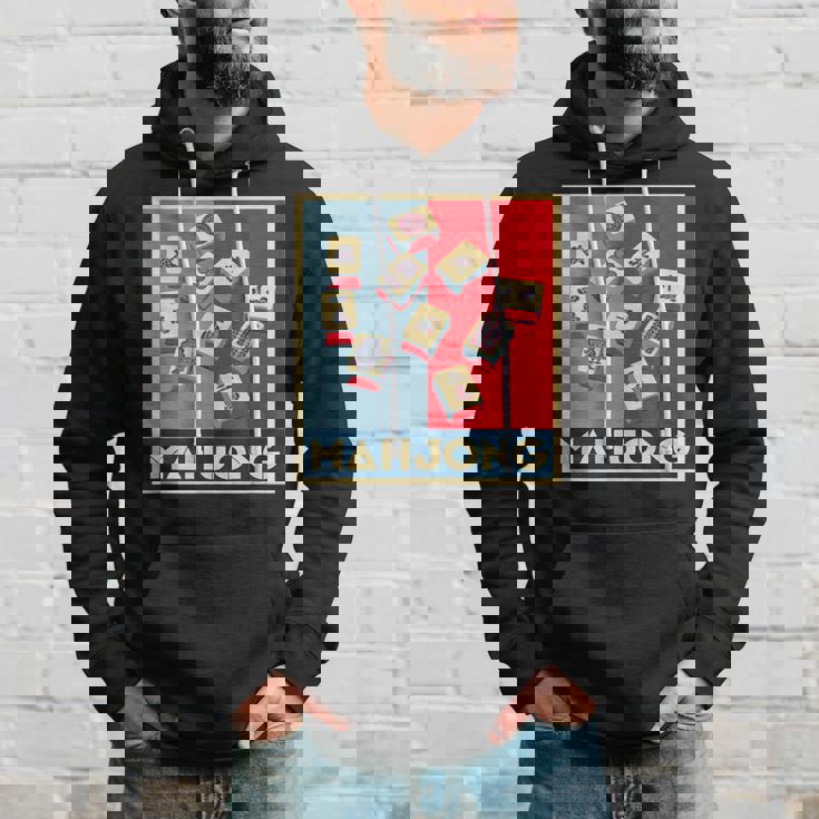 麻雀 牌 おもしろ グッズ 服 面白いtシャツ 文字入り 面白い 文字 ネタ プレゼント メンズ 雀士 パーカー 彼への贈り物