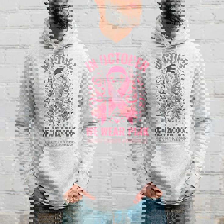 10月にはピンクリボンデザインの乳がんウォークを着用 パーカー 彼への贈り物