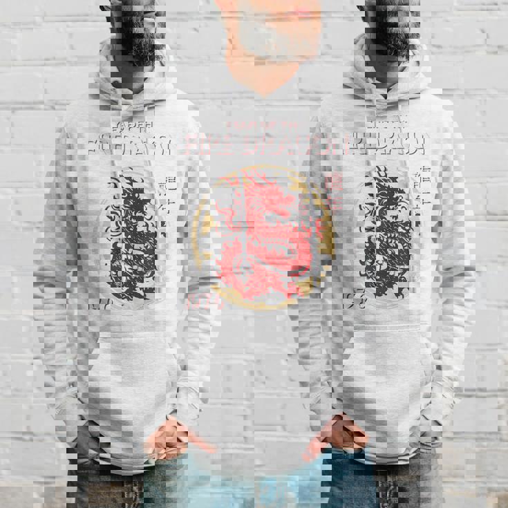 1976年 龍の年 誕生日 1976年 チャイニーズファイアードラゴン 長袖tシャツ パーカー 彼への贈り物