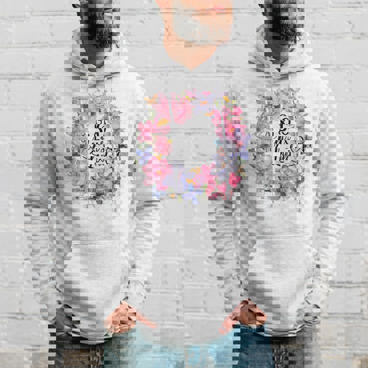 80 Years Loved 80歳の誕生日 フローラルリース 80歳 パーカー 彼への贈り物