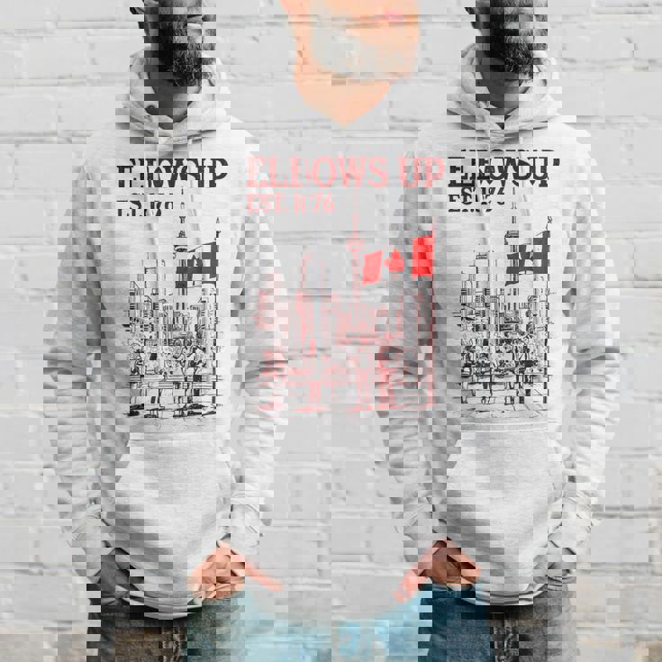 Elbows Up Canada Est 1867 カナダ国旗 カナダ地図 カナダ パーカー 彼への贈り物