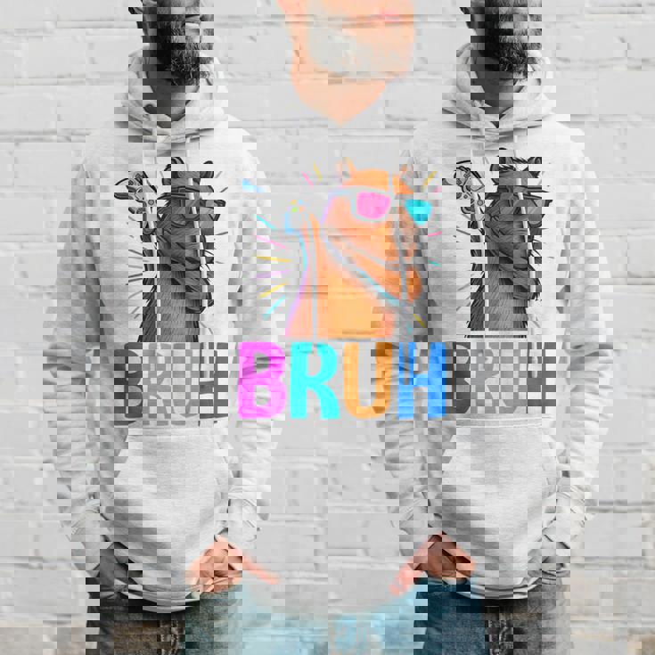 Capybara Gamer Meme Cool Gaming Humor Animal Lover 長袖tシャツ パーカー 彼への贈り物