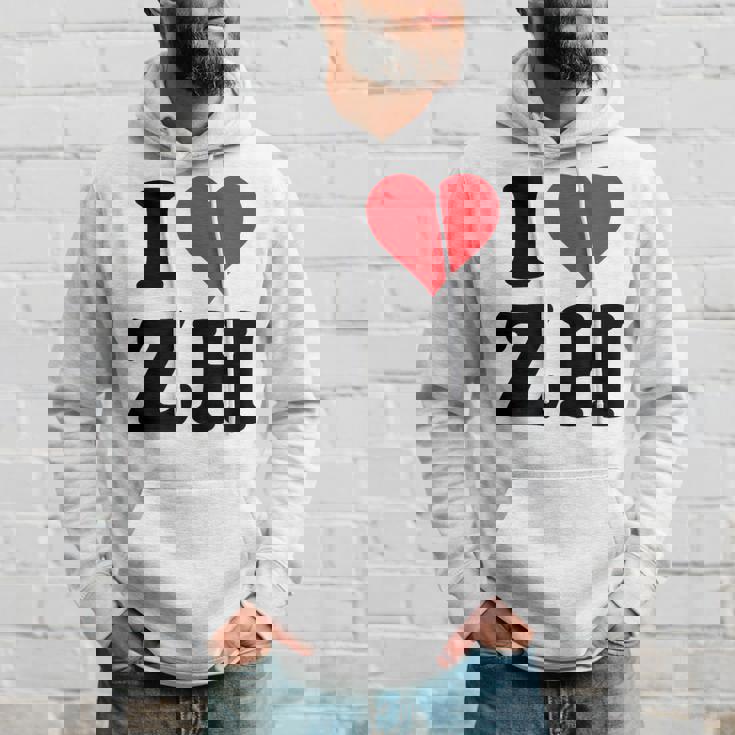 I Heart Zh Initials I Love ZH First And Last Name Z H パーカー 彼への贈り物