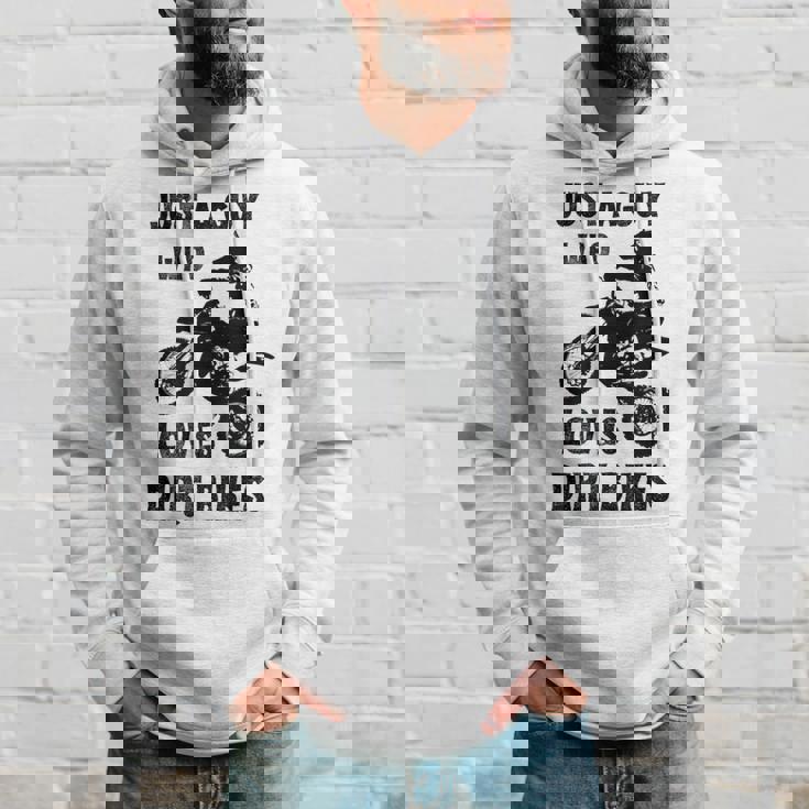 メンズ Just A Guy Who Loves ダートバイク 面白い モトクロス パーカー 彼への贈り物