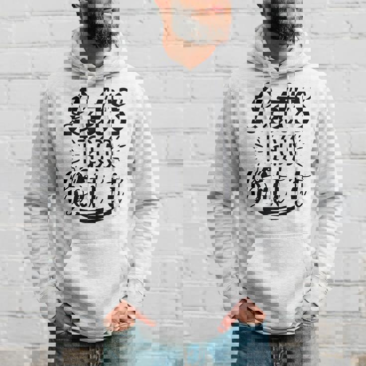 Let's Taco Bout It 面白い メキシコ料理 タコス シンコ・デ・マヨ パーカー 彼への贈り物