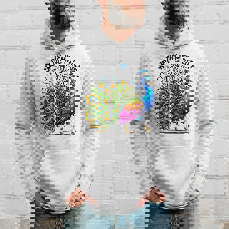 Strutting Mytuff カラフル 孔雀好き パーカー 彼への贈り物