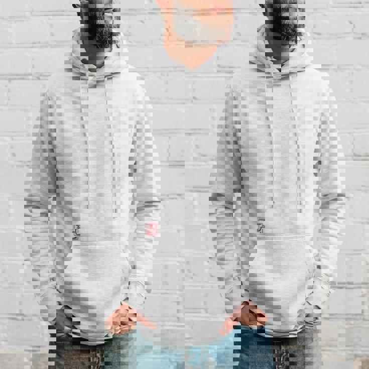 「私は最強」おもしろ 筆文字 服裏側 面白い文字入り パーカー 彼への贈り物