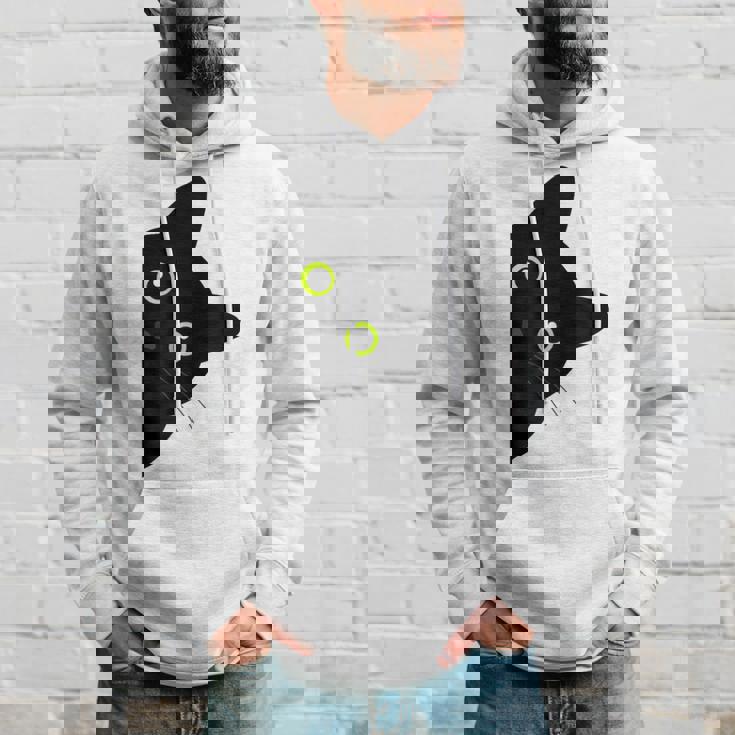 【覗くネコ】黒猫 にゃんこ 猫好き 猫 可愛い ネコ 子猫 ネコ好き 面白い 変な 遊び心 ネタ ウケ狙い おもしろ パーカー 彼への贈り物