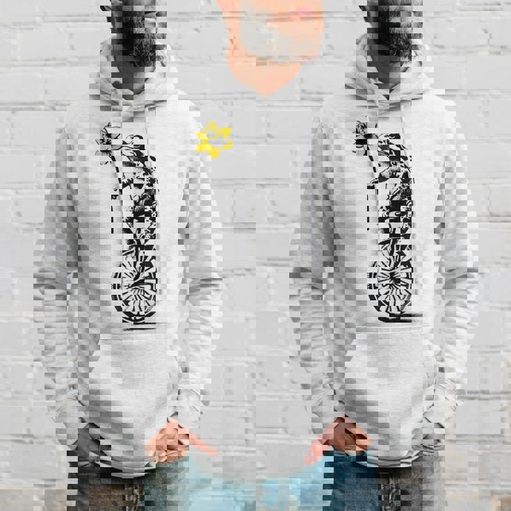 かわいい面白いカエルの一輪車 パーカー 彼への贈り物