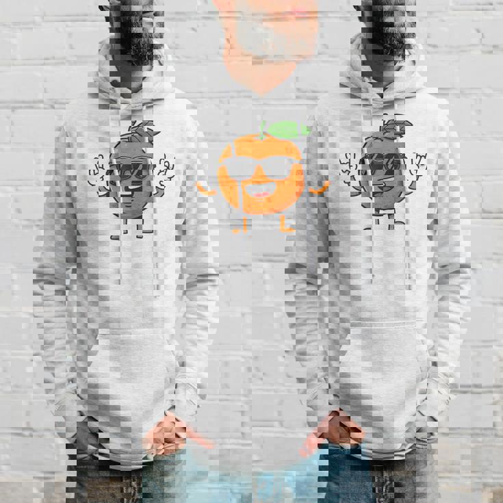 オレンジ 面白い 人間 クール シェード 腕 脚 夏 太陽 パーカー 彼への贈り物