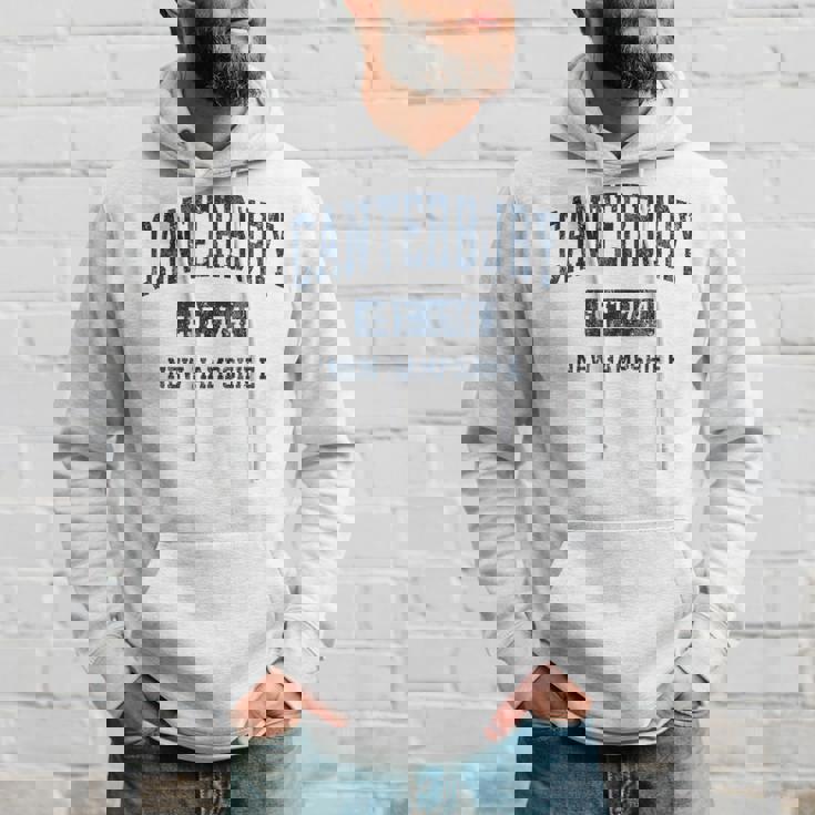 カンタベリー ニューハンプシャー州 ニューハンプシャービンテージアスレチックスポーツデザイン パーカー 彼への贈り物