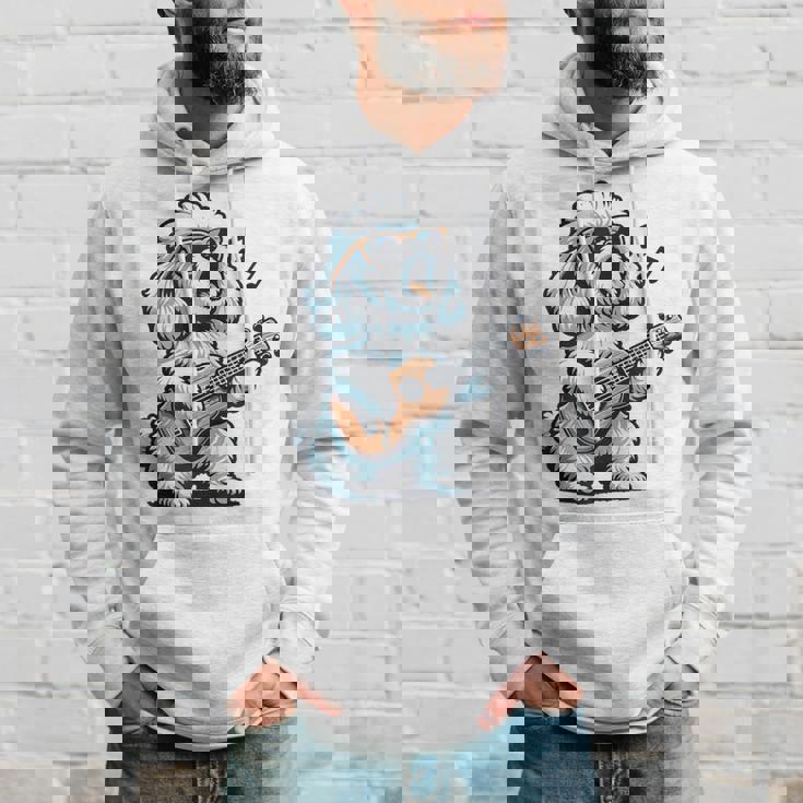 ギターを弾く犬 マルチーズプードル 面白い落書き パーカー 彼への贈り物