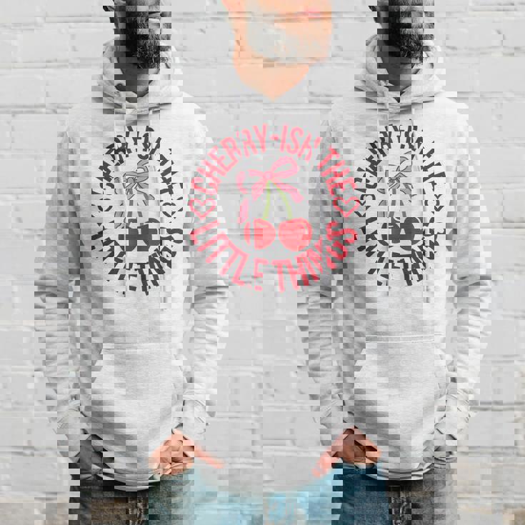 チェリーっぽいザ・リトル・シングス・ファニー・チェリッシュ・チェリー パーカー 彼への贈り物