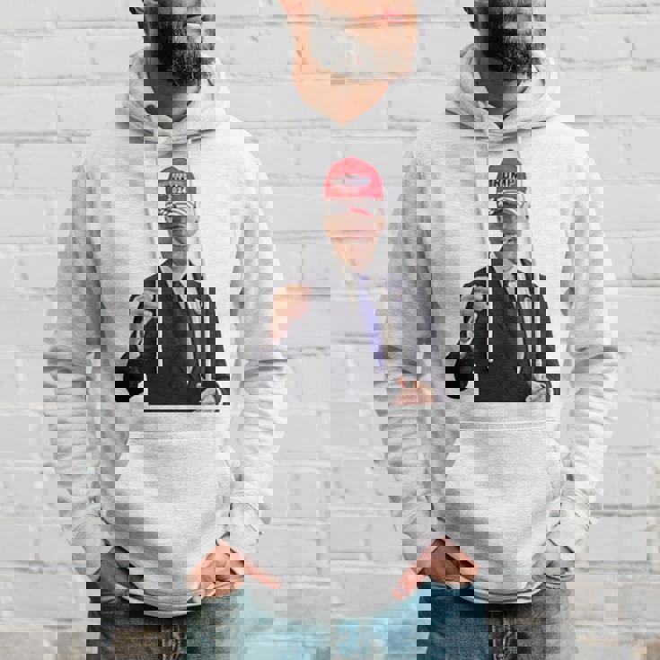 トランプの帽子をかぶったバイデンの陽気なグラフィック 長袖tシャツ パーカー 彼への贈り物