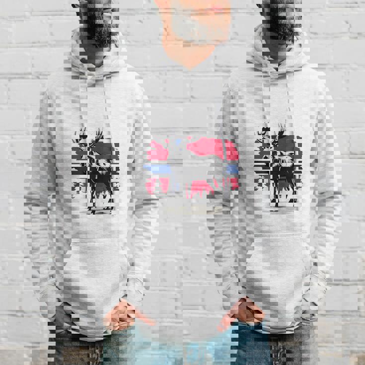 ノルウェー デザイン ヘラジカ ノルウェー国旗 自然 服装 北欧 長袖tシャツ パーカー 彼への贈り物