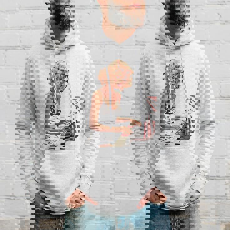 ピンナップガール ピアノ ピアニスト ヴィンテージ 長袖tシャツ パーカー 彼への贈り物