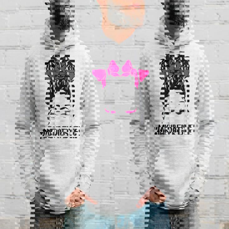 メイクアップアーティスト 美容師 美容師 顔 乱雑なお団子 パーカー 彼への贈り物