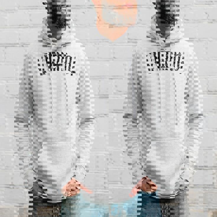 リバプール イギリス ヴィンテージ ブラック テキスト アパレル パーカー 彼への贈り物