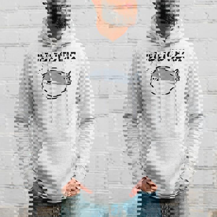 ルンルンバスピス サカバンバスピス 可愛い バズり 古代魚 喜怒哀楽 ネタ お笑い 面白 おもしろ ネタ パーカー 彼への贈り物