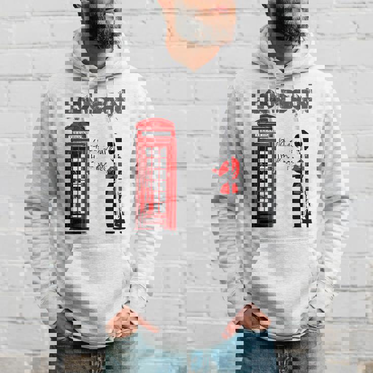 ロンドン・バンクシー・ゴッド・セーブ・ザ・クイーン パーカー 彼への贈り物