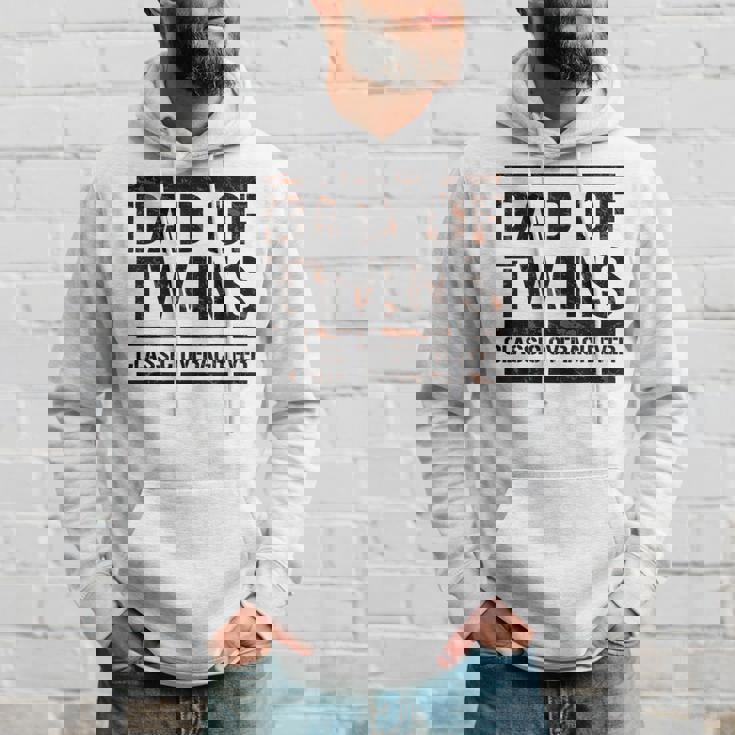 双子の父 父の日 双子のお父さん おもしろい 双子の父 パーカー 彼への贈り物