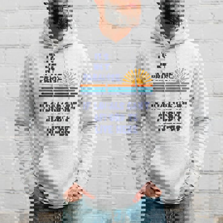 地元の人々がここに住む余裕がないなら、それは楽園ではない パーカー 彼への贈り物