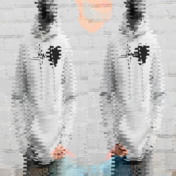 心電図のパターン ハートカラー ブラック パーカー 彼への贈り物