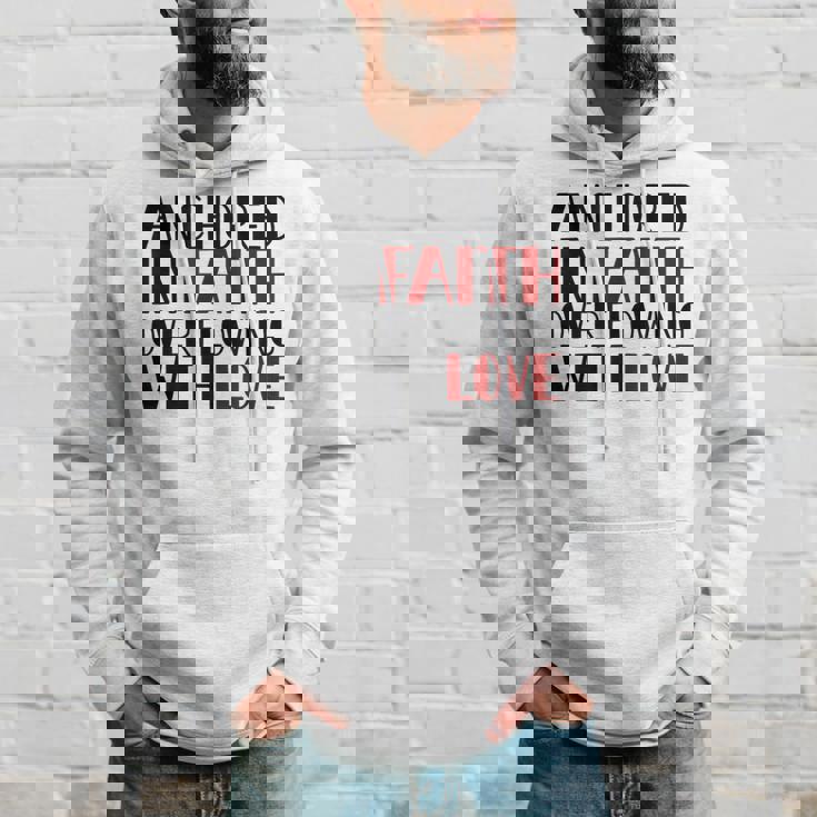 愛にあふれた信仰に定着するキリスト教バレンタイン。 パーカー 彼への贈り物