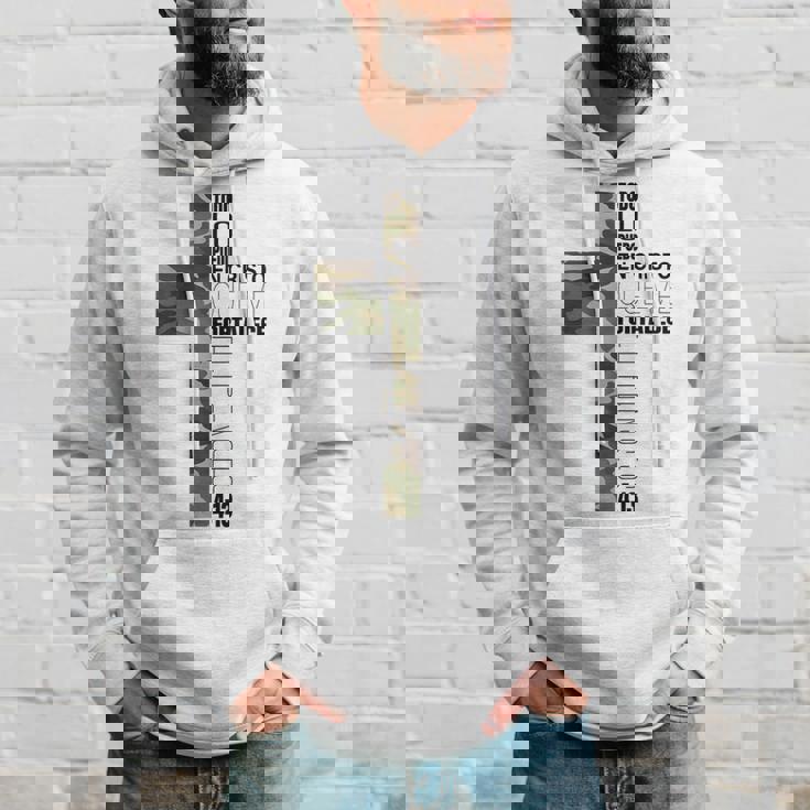 迷彩 スペイン語 聖書 一節 クリスティアーノerso パーカー 彼への贈り物