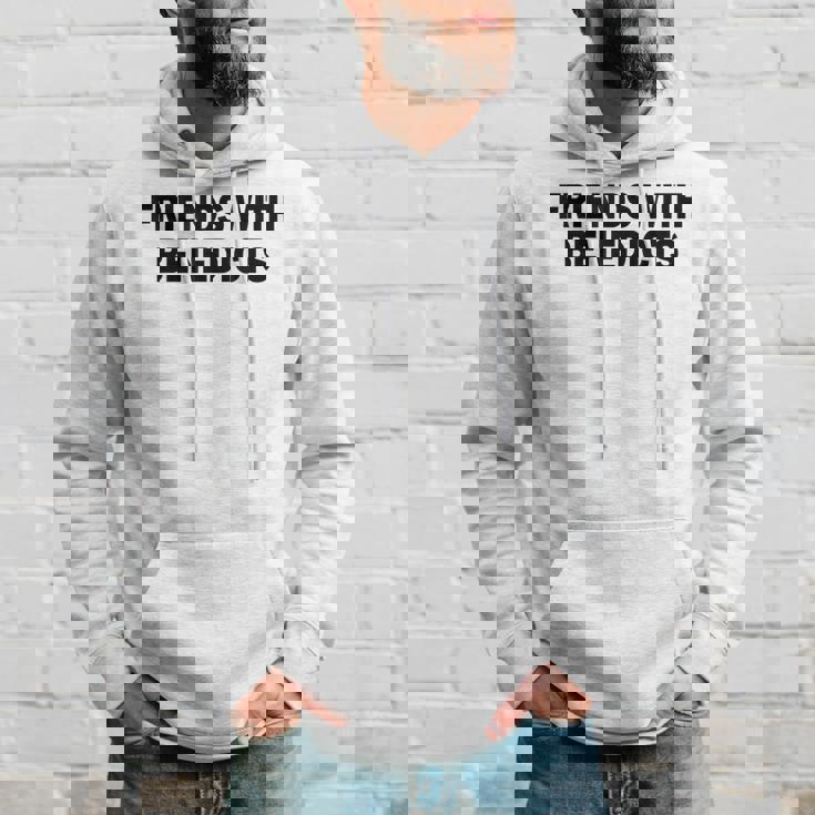 面白いエッグベネディクトの名言「ベネディクトの友達かっこいい」 パーカー 彼への贈り物